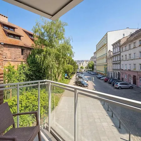 Nowoczesny Z Balkonem W Centrum By Renters Apartman *