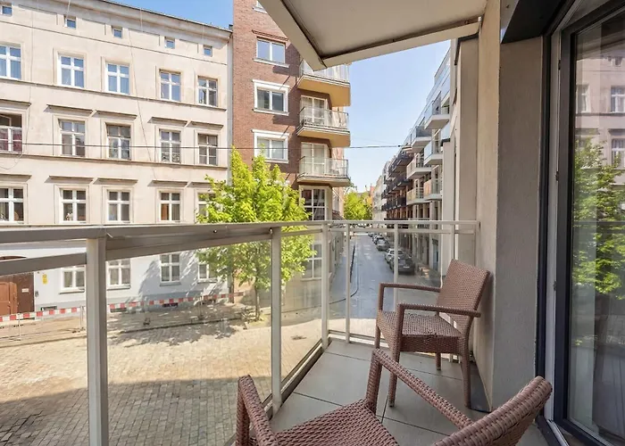 Nowoczesny Z Balkonem W Centrum By Renters * 브로츠와프