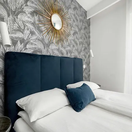 Nowoczesny Z Balkonem W Centrum By Renters * Vratislav